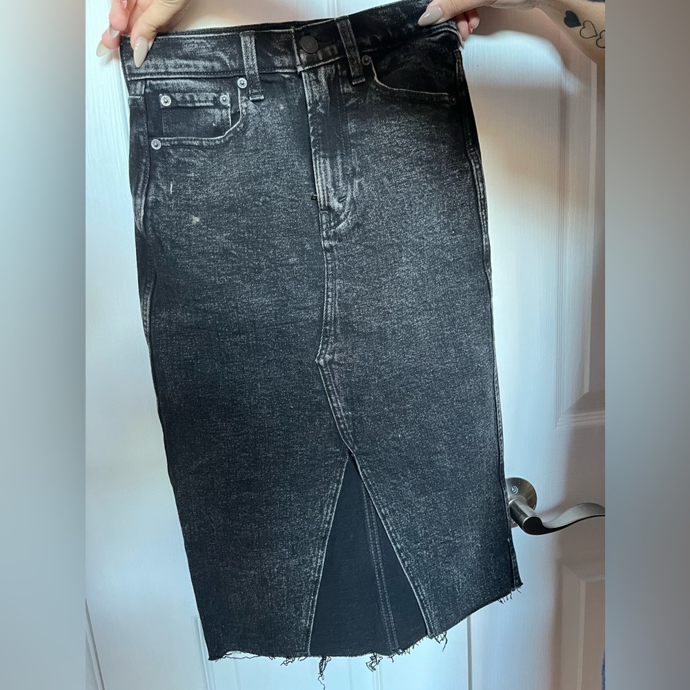 Abercrombie and Fitch long black skirt